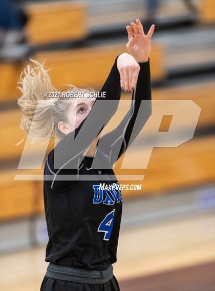 Thumbnail 2 in Davis vs Laguna Creek (Trojan Toss-Up) photogallery.