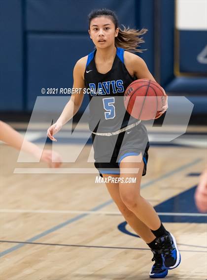 Thumbnail 2 in Davis vs Laguna Creek (Trojan Toss-Up) photogallery.