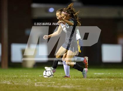 Thumbnail 3 in Bishop Ludden vs Altmar-Parish-Williamstown photogallery.