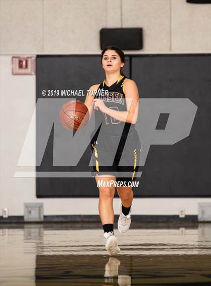 Thumbnail 2 in Willows vs. Lassen (NSCIF D4 Final) photogallery.