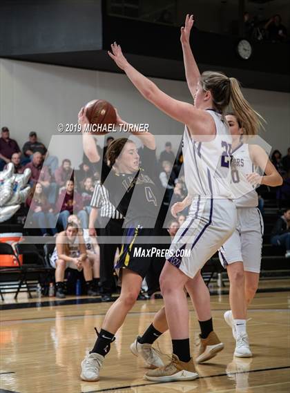 Thumbnail 3 in Willows vs. Lassen (NSCIF D4 Final) photogallery.