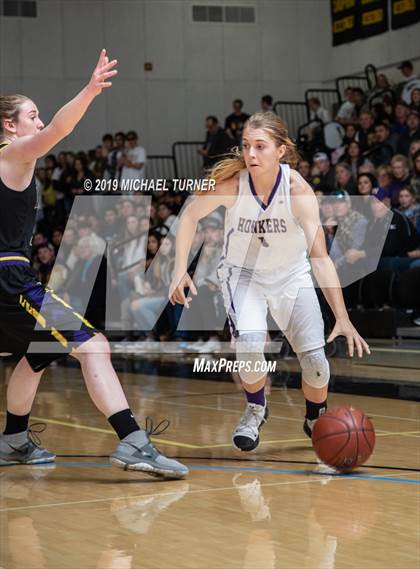 Thumbnail 2 in Willows vs. Lassen (NSCIF D4 Final) photogallery.