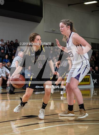 Thumbnail 2 in Willows vs. Lassen (NSCIF D4 Final) photogallery.