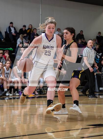 Thumbnail 2 in Willows vs. Lassen (NSCIF D4 Final) photogallery.