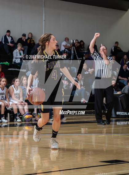 Thumbnail 1 in Willows vs. Lassen (NSCIF D4 Final) photogallery.