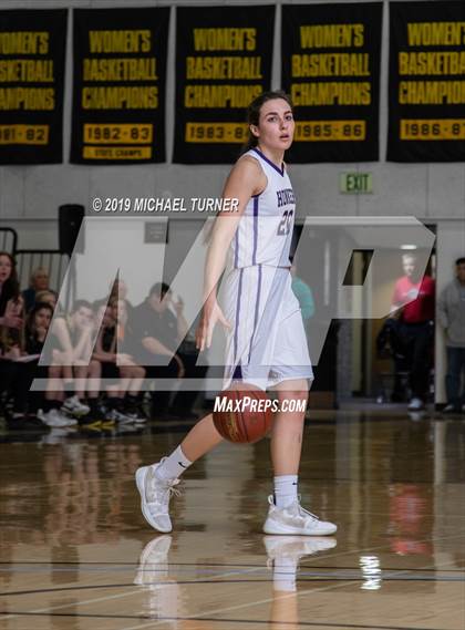 Thumbnail 2 in Willows vs. Lassen (NSCIF D4 Final) photogallery.