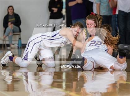 Thumbnail 1 in Willows vs. Lassen (NSCIF D4 Final) photogallery.