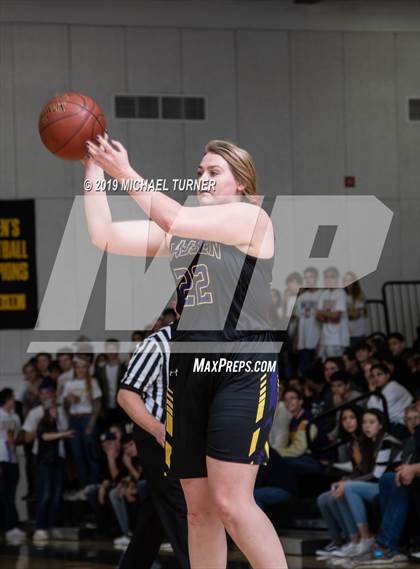 Thumbnail 1 in Willows vs. Lassen (NSCIF D4 Final) photogallery.