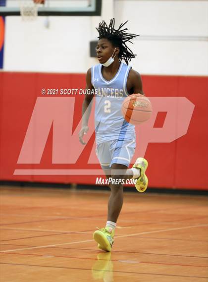 Thumbnail 2 in Iroquois vs. St. Mary's photogallery.
