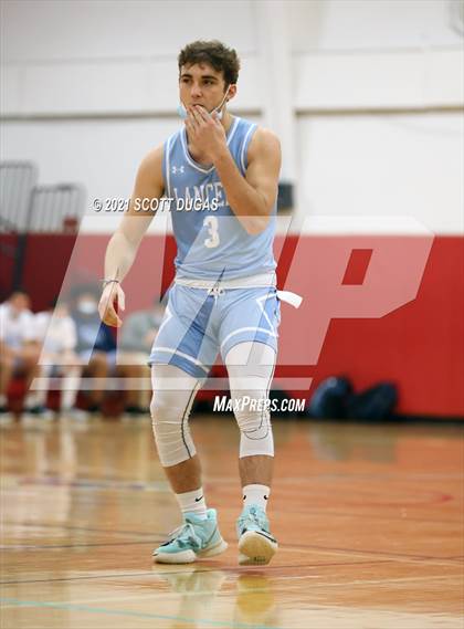 Thumbnail 1 in Iroquois vs. St. Mary's photogallery.