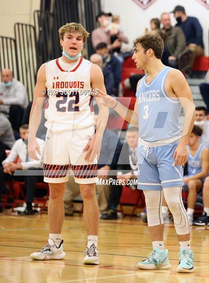 Thumbnail 1 in Iroquois vs. St. Mary's photogallery.