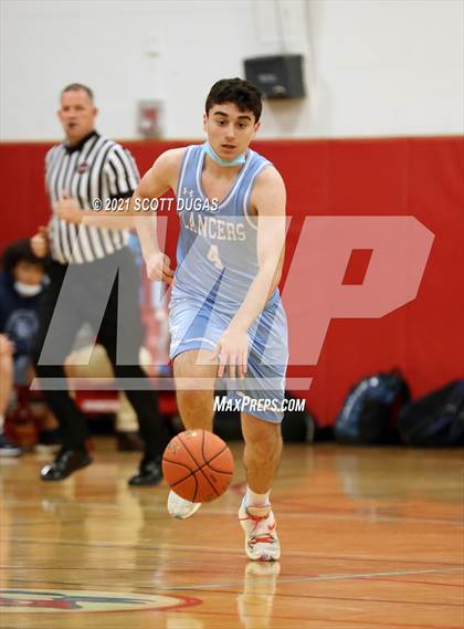 Thumbnail 3 in Iroquois vs. St. Mary's photogallery.