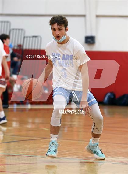 Thumbnail 1 in Iroquois vs. St. Mary's photogallery.