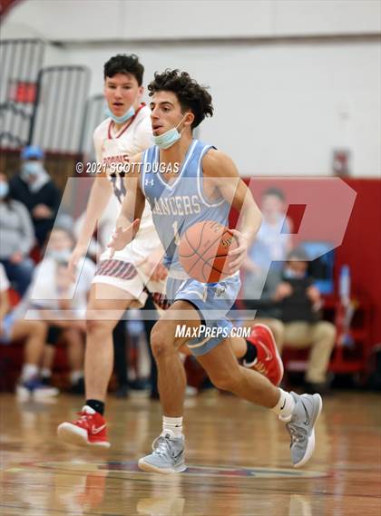Thumbnail 1 in Iroquois vs. St. Mary's photogallery.