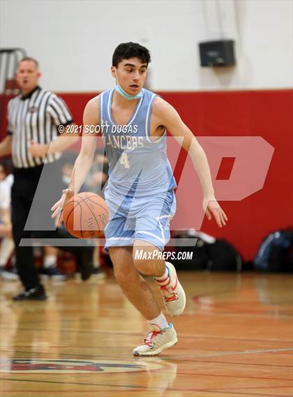 Thumbnail 2 in Iroquois vs. St. Mary's photogallery.