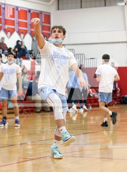 Thumbnail 2 in Iroquois vs. St. Mary's photogallery.