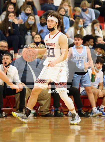 Thumbnail 1 in Iroquois vs. St. Mary's photogallery.