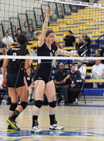 Thumbnail 1 in Parker vs. Menlo (CIF State D4 Final) photogallery.
