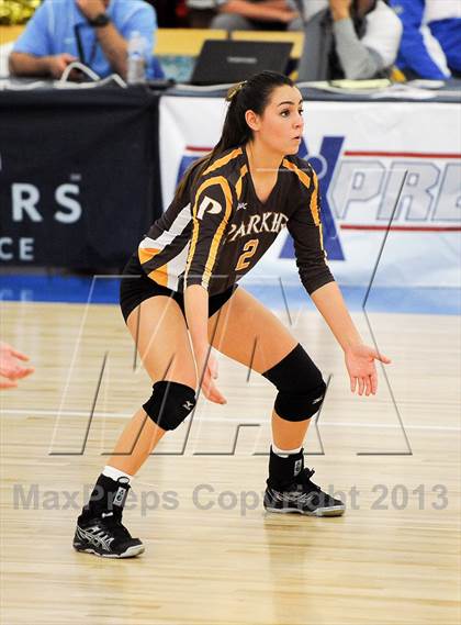 Thumbnail 3 in Parker vs. Menlo (CIF State D4 Final) photogallery.