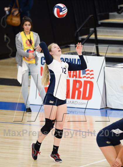 Thumbnail 2 in Parker vs. Menlo (CIF State D4 Final) photogallery.