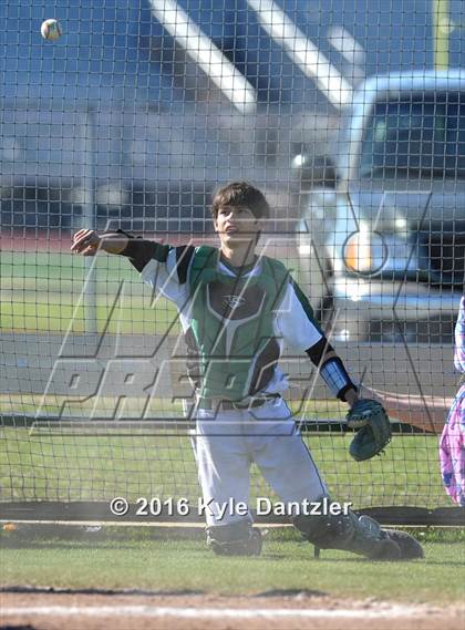 Thumbnail 2 in Whitesboro vs Paradise (Pottsboro Varsity Tournament) photogallery.