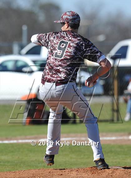 Thumbnail 3 in Whitesboro vs Paradise (Pottsboro Varsity Tournament) photogallery.