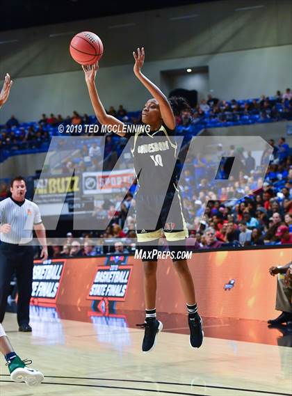 Thumbnail 2 in Little Rock Christian Academy vs Jonesboro (AAA 5A Final) photogallery.