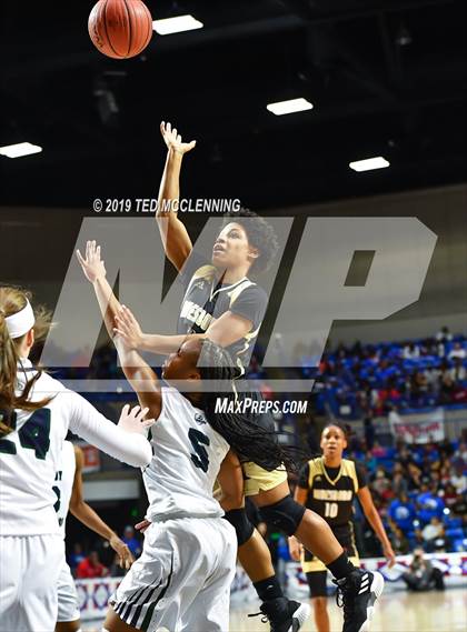 Thumbnail 1 in Little Rock Christian Academy vs Jonesboro (AAA 5A Final) photogallery.