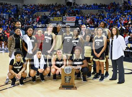 Thumbnail 2 in Little Rock Christian Academy vs Jonesboro (AAA 5A Final) photogallery.