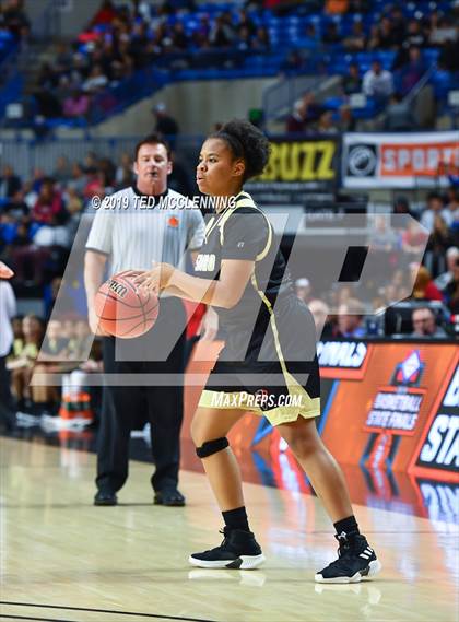 Thumbnail 1 in Little Rock Christian Academy vs Jonesboro (AAA 5A Final) photogallery.