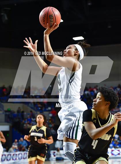 Thumbnail 1 in Little Rock Christian Academy vs Jonesboro (AAA 5A Final) photogallery.