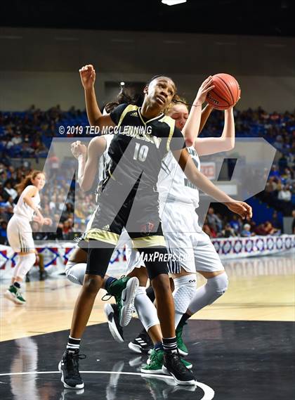 Thumbnail 3 in Little Rock Christian Academy vs Jonesboro (AAA 5A Final) photogallery.