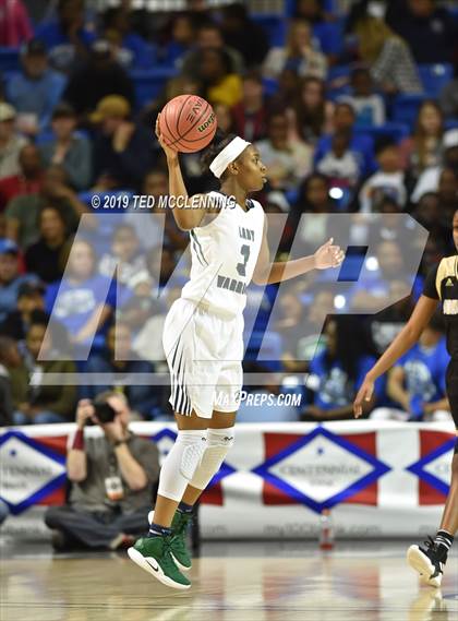 Thumbnail 2 in Little Rock Christian Academy vs Jonesboro (AAA 5A Final) photogallery.