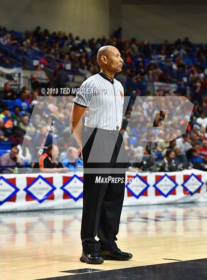 Thumbnail 2 in Little Rock Christian Academy vs Jonesboro (AAA 5A Final) photogallery.