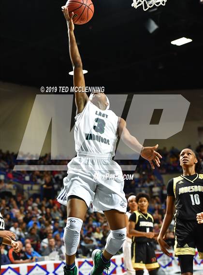 Thumbnail 2 in Little Rock Christian Academy vs Jonesboro (AAA 5A Final) photogallery.