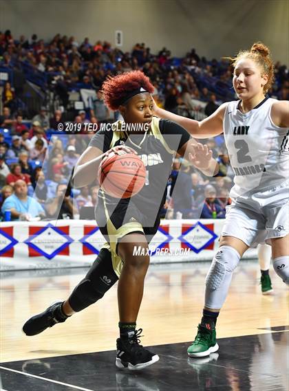 Thumbnail 1 in Little Rock Christian Academy vs Jonesboro (AAA 5A Final) photogallery.