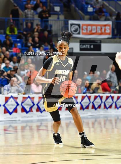 Thumbnail 1 in Little Rock Christian Academy vs Jonesboro (AAA 5A Final) photogallery.