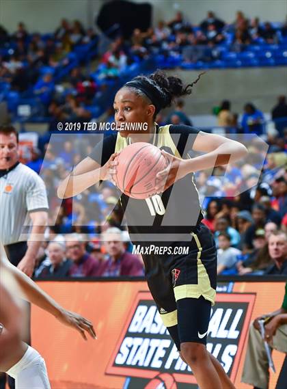 Thumbnail 2 in Little Rock Christian Academy vs Jonesboro (AAA 5A Final) photogallery.
