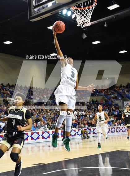 Thumbnail 3 in Little Rock Christian Academy vs Jonesboro (AAA 5A Final) photogallery.