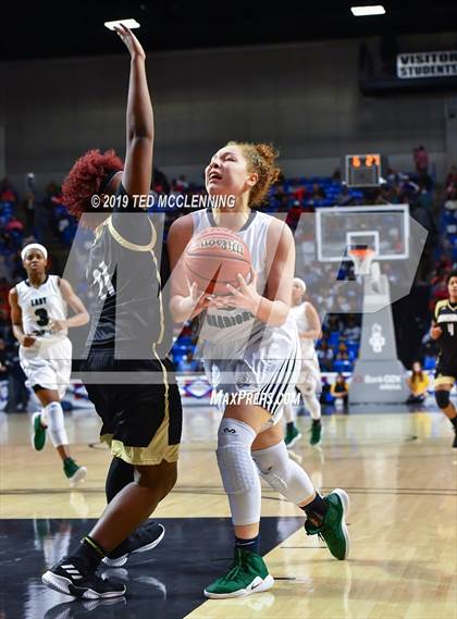 Thumbnail 1 in Little Rock Christian Academy vs Jonesboro (AAA 5A Final) photogallery.
