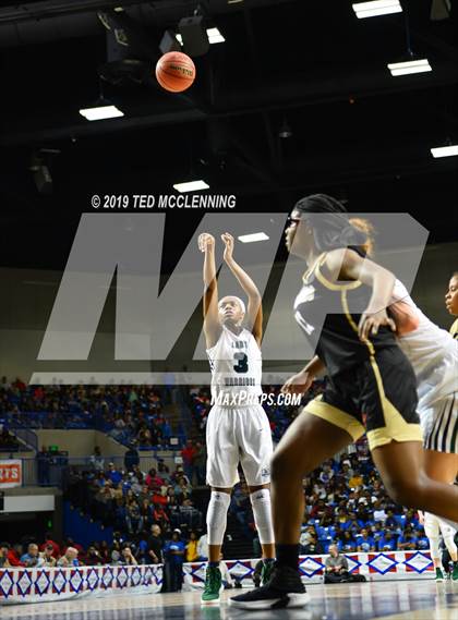 Thumbnail 1 in Little Rock Christian Academy vs Jonesboro (AAA 5A Final) photogallery.
