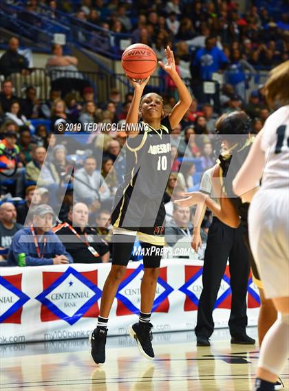Thumbnail 2 in Little Rock Christian Academy vs Jonesboro (AAA 5A Final) photogallery.