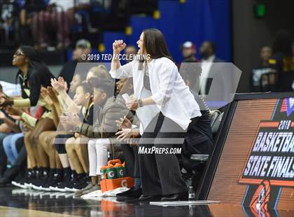 Thumbnail 3 in Little Rock Christian Academy vs Jonesboro (AAA 5A Final) photogallery.