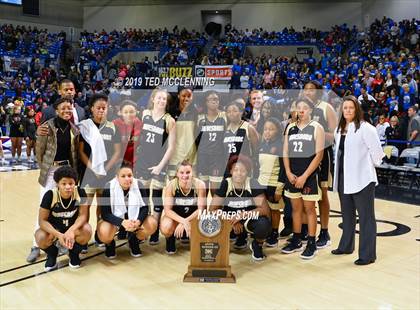 Thumbnail 1 in Little Rock Christian Academy vs Jonesboro (AAA 5A Final) photogallery.