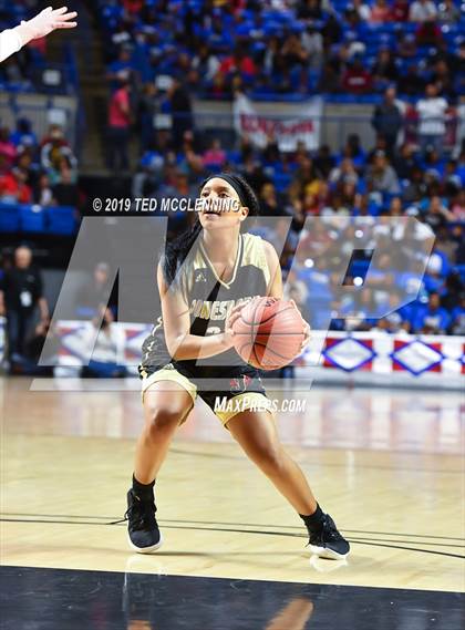 Thumbnail 2 in Little Rock Christian Academy vs Jonesboro (AAA 5A Final) photogallery.