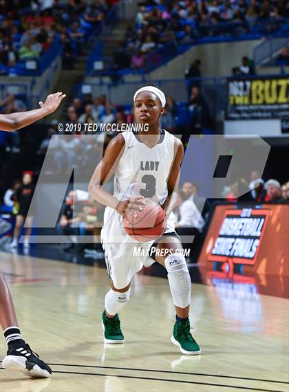 Thumbnail 2 in Little Rock Christian Academy vs Jonesboro (AAA 5A Final) photogallery.