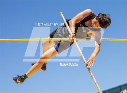 Thumbnail 2 in OSSAA 3A/4A OBU-Shawnee Regional (Field Events) photogallery.