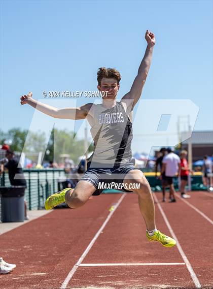 Thumbnail 2 in OSSAA 3A/4A OBU-Shawnee Regional (Field Events) photogallery.