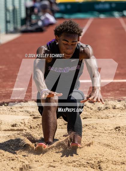 Thumbnail 3 in OSSAA 3A/4A OBU-Shawnee Regional (Field Events) photogallery.