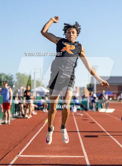Thumbnail 3 in OSSAA 3A/4A OBU-Shawnee Regional (Field Events) photogallery.